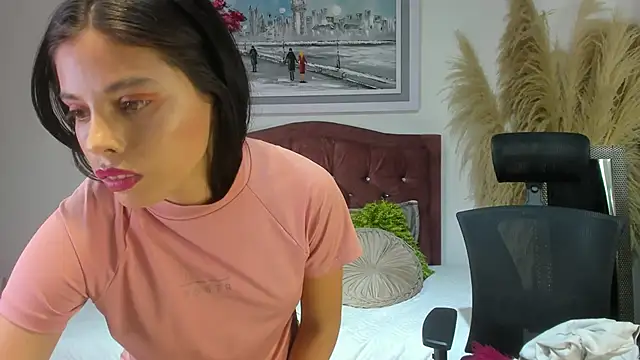 AdrianaTorres_'s cam snapshot