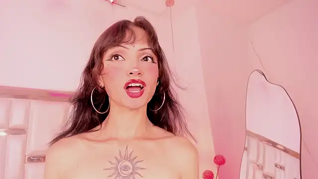 MaddieStark live sex cam