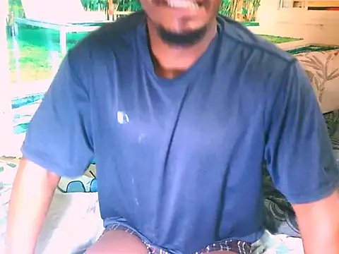 EbonyTiger69's cam snapshot