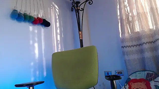 makensy_make's cam snapshot