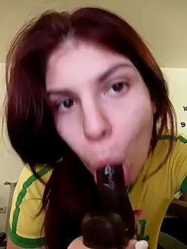 MeCherryy's cam snapshot