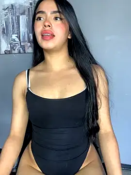 LunaMoore_Pink's cam snapshot