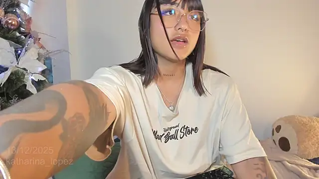 Katharina_Lopez's cam snapshot