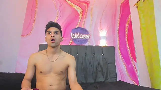 Hot_Boys_69's cam snapshot