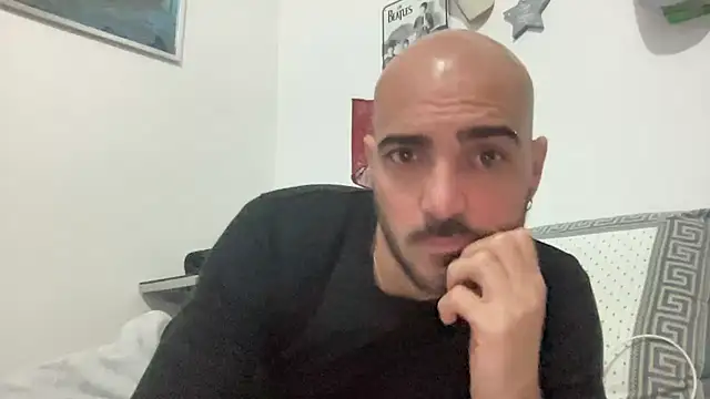 alessandromori91's cam snapshot