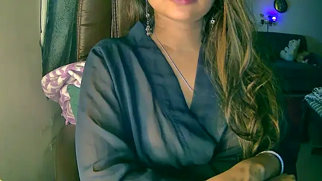 Cute-Tara's cam snapshot