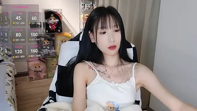 M-OTT_'s cam snapshot