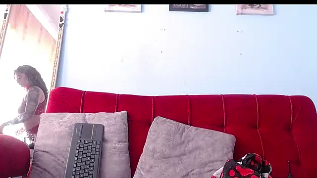 Tamararios's cam snapshot