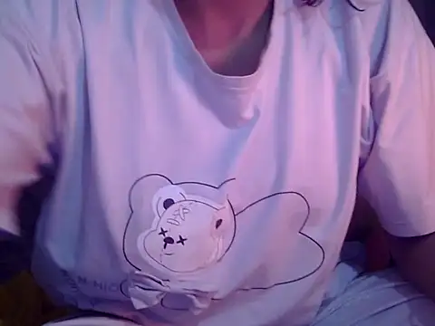 Hot_Princess2000's cam snapshot