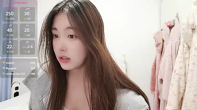 Luna_868 live sex cam