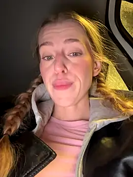 kira_mia's cam snapshot