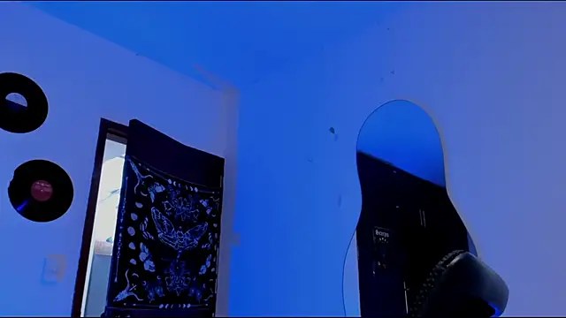 scorpiogyal's cam snapshot