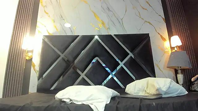 FannySaenz's cam snapshot