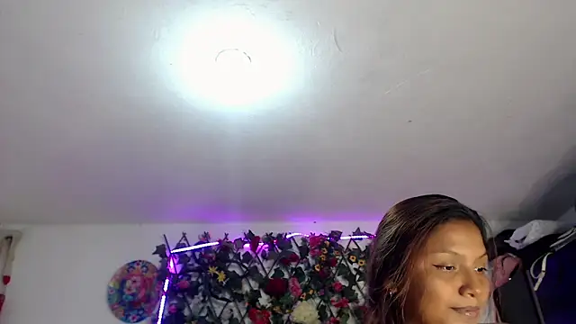 sexysusan4you's cam snapshot