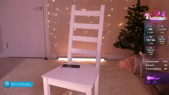 Miablueye live sex cam