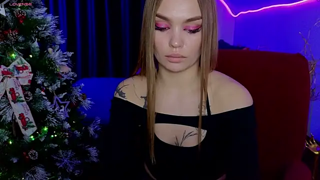 KitsyMoore's cam snapshot