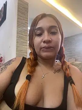 Alba_Grey's cam snapshot