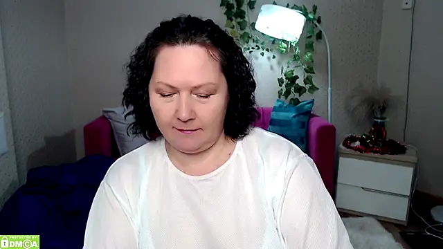 milf_hornys's cam snapshot