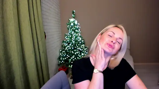 Alicee_Gracee's cam snapshot