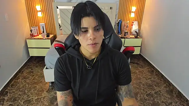 KAROLLJONES1's cam snapshot