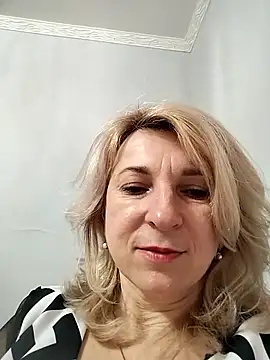 AhlyssaLove1155's cam snapshot