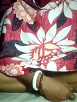 Hot-joyaa's cam snapshot