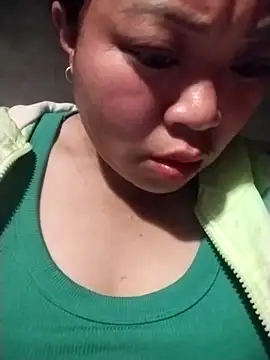 AlilaK2's cam snapshot