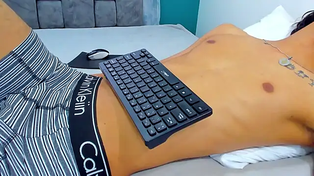 Anthony_carter's cam snapshot