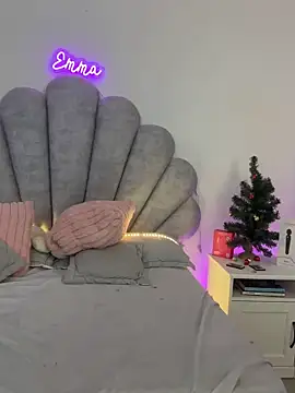 emma-conti2's cam snapshot