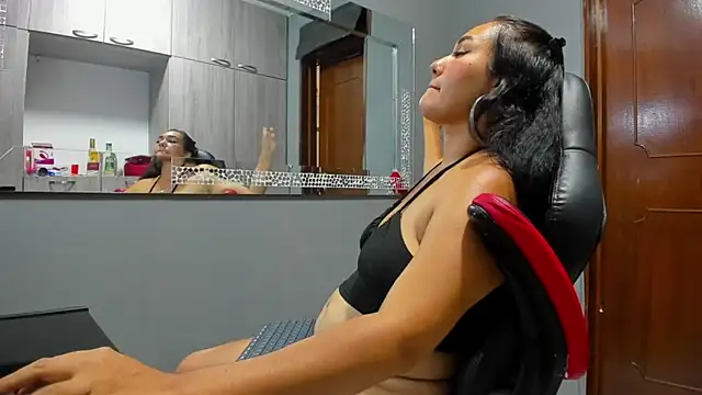 AzumiWalker's cam snapshot