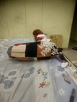 Snaya-baby's cam snapshot