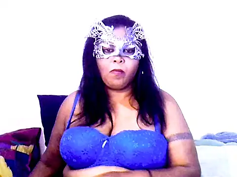 Mysterylady143's cam snapshot