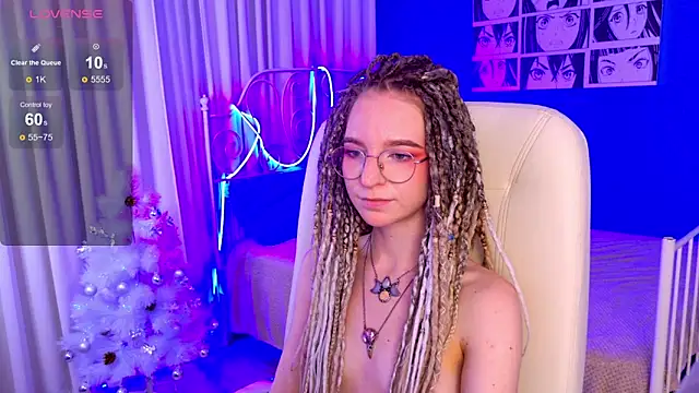 VioletShine's cam snapshot