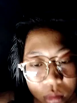 asian-samara's web cam