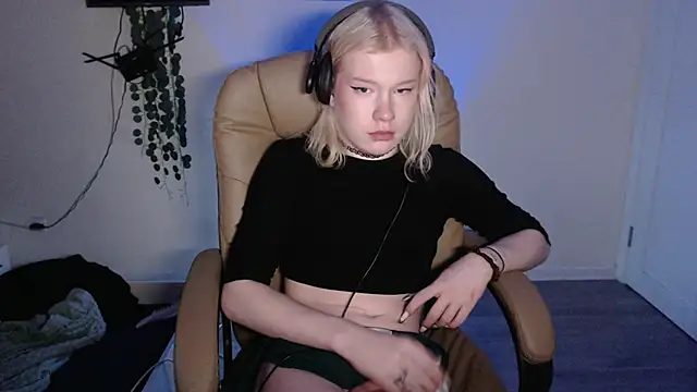 Sasyhk0 live sex cam