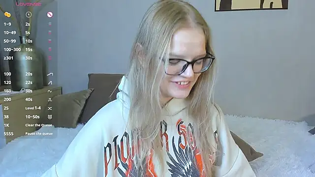 MicheleHonas's cam snapshot