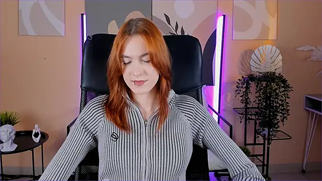 SierraHarper's cam snapshot