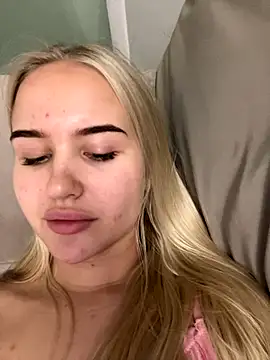 VanillaCakes's cam snapshot