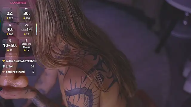 _RoseTyler_'s cam snapshot