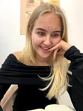 VanillaCakes's cam snapshot