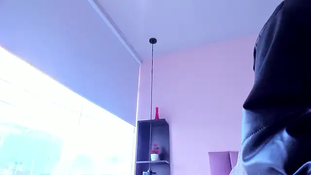 violet_myerrs's cam snapshot