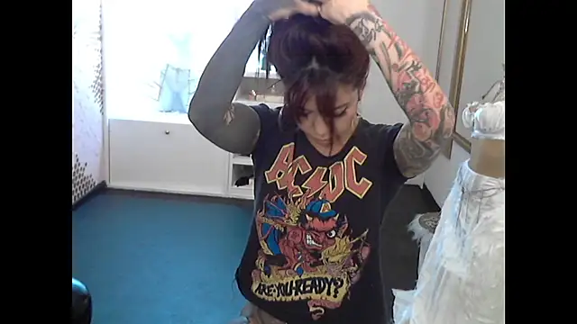 LaMona333's cam snapshot