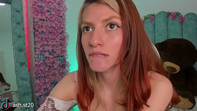 Ash_20_'s cam snapshot