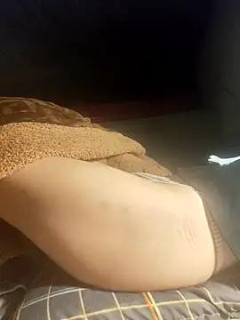 Sweet-asian's cam snapshot