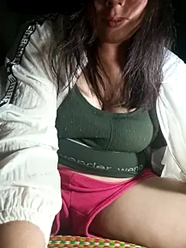 lux-angel's cam snapshot