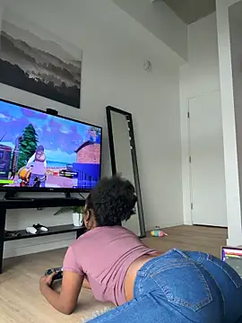 Your_Paris's cam snapshot