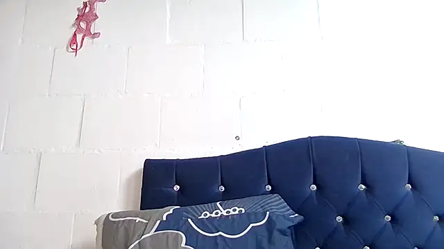 princessbella93's cam snapshot