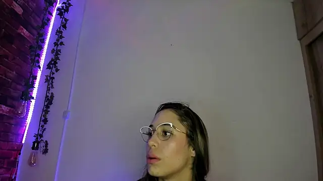 TANIA_06's cam snapshot