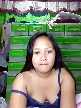 pretty_me092121's cam snapshot