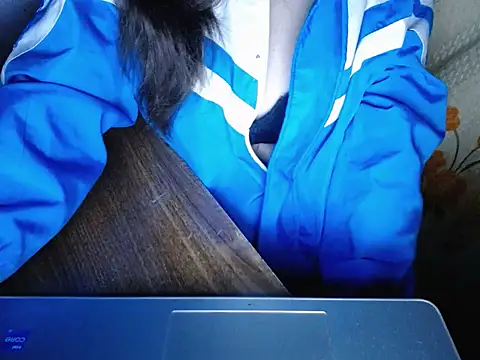 maian_love's cam snapshot